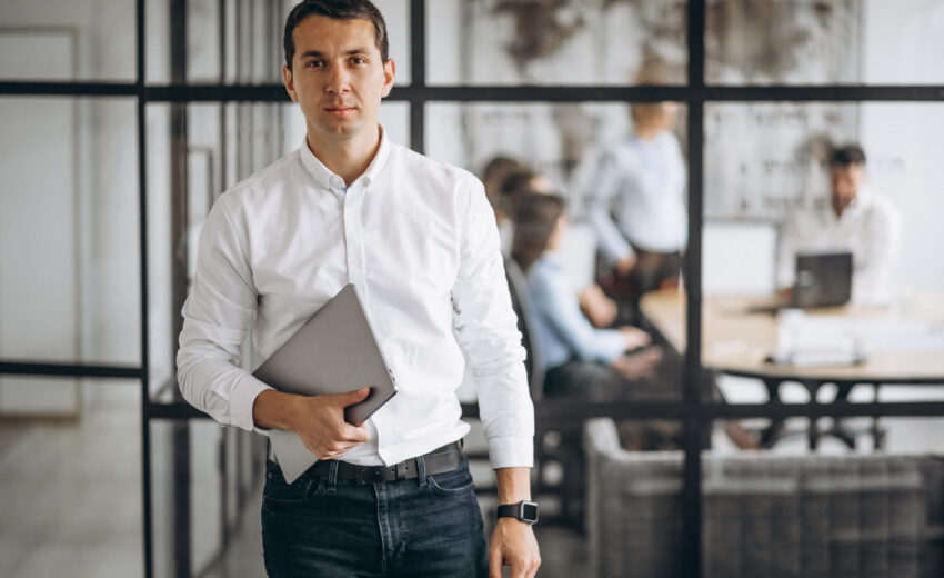 7 Errores Que Comete un Nuevo Jefe (y Cómo Evitarlos para Liderar con Éxito)